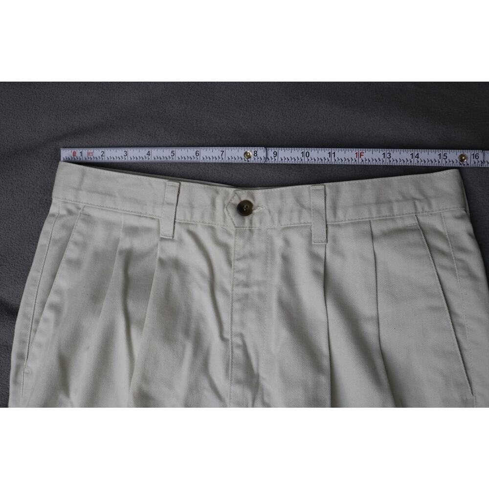 DOCKERS Pleated Khakis Men 32x30 Beige 100 Cotton Classic No Wrinkle Made In USA - Picture 3 of 15